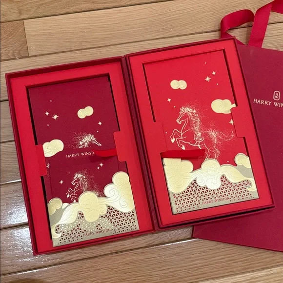 Harry Winston Red and Gold Red Packet Gift Set - Picture 3 of 7